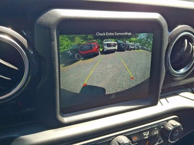 2022 Jeep Wrangler Unlimited Sahara Altitude 4x4
