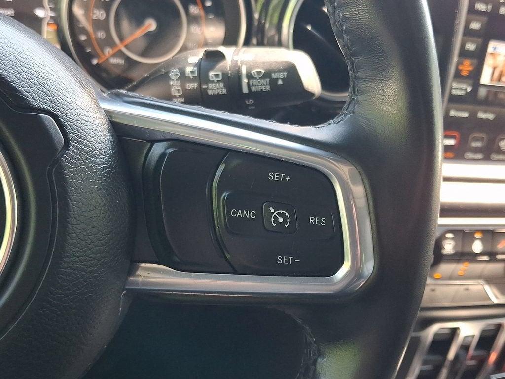 2022 Jeep Wrangler Unlimited Sahara Altitude 4x4
