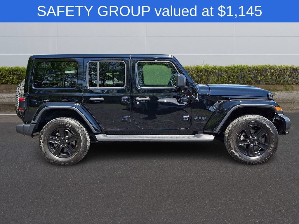 2022 Jeep Wrangler Unlimited Sahara Altitude 4x4