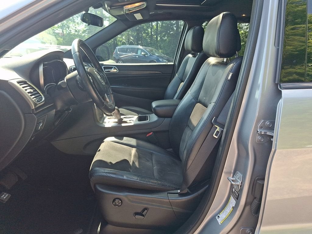 2021 Jeep Grand Cherokee Laredo X 4x4