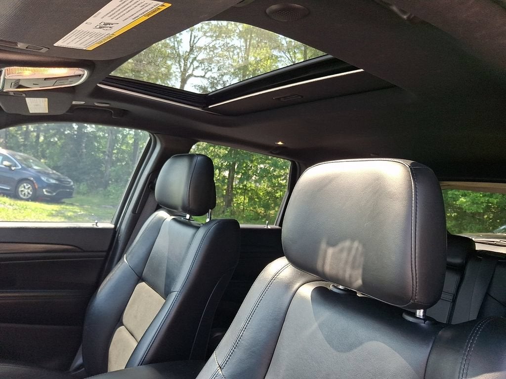 2021 Jeep Grand Cherokee Laredo X 4x4