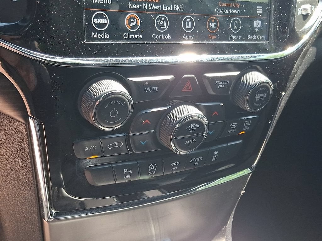 2021 Jeep Grand Cherokee Laredo X 4x4