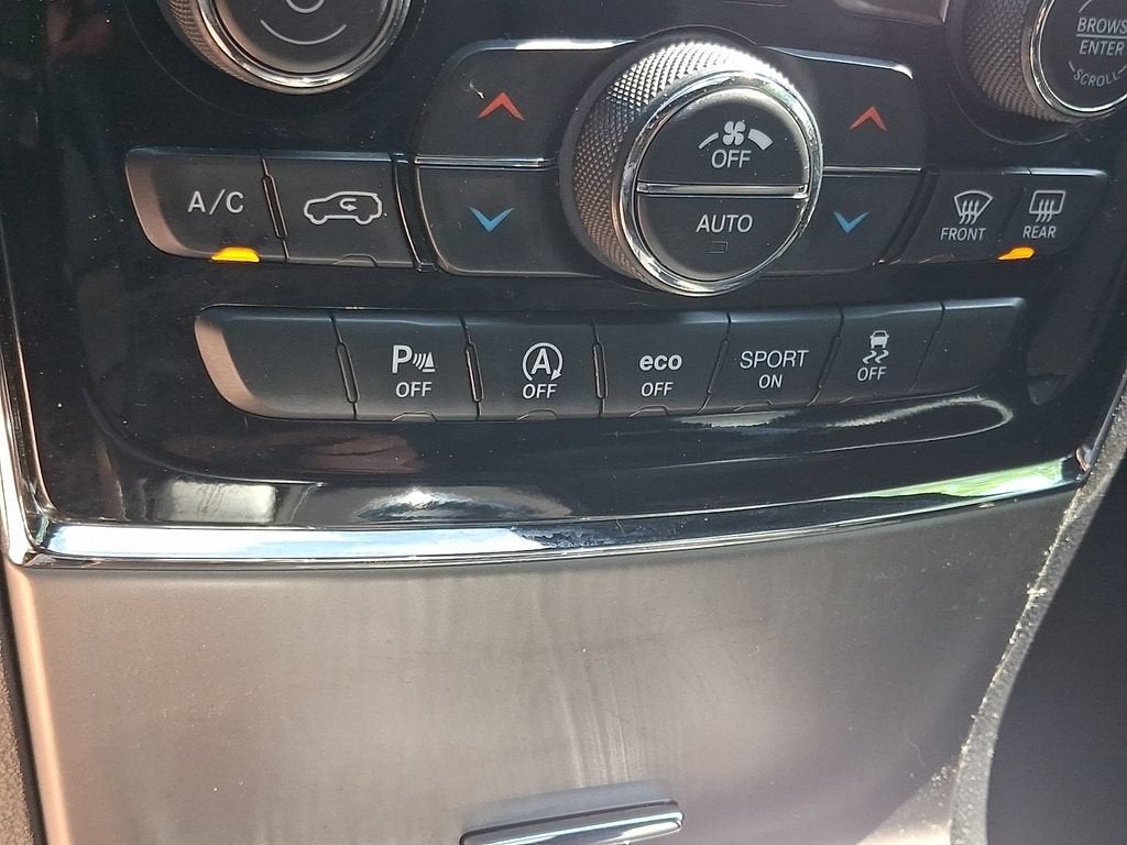 2021 Jeep Grand Cherokee Laredo X 4x4