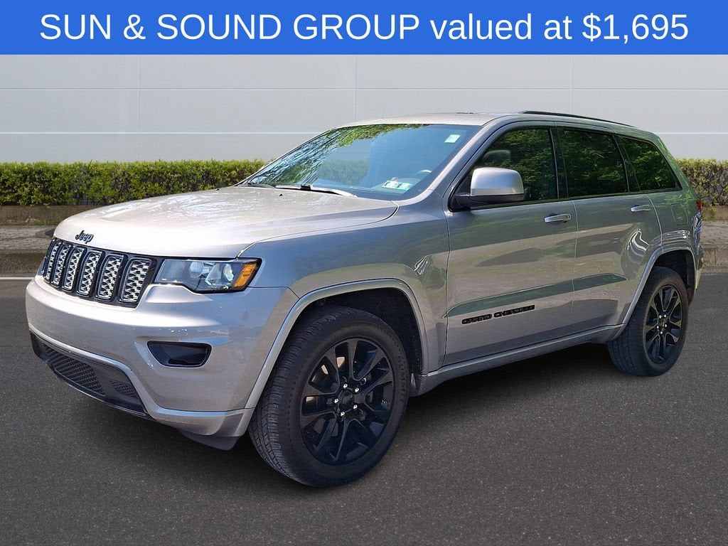 2021 Jeep Grand Cherokee Laredo X 4x4