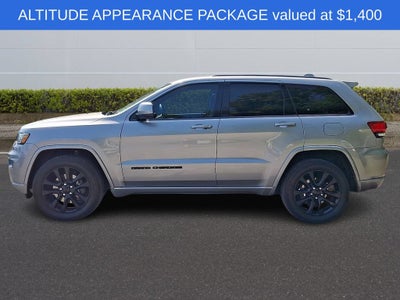 2021 Jeep Grand Cherokee Laredo X 4x4