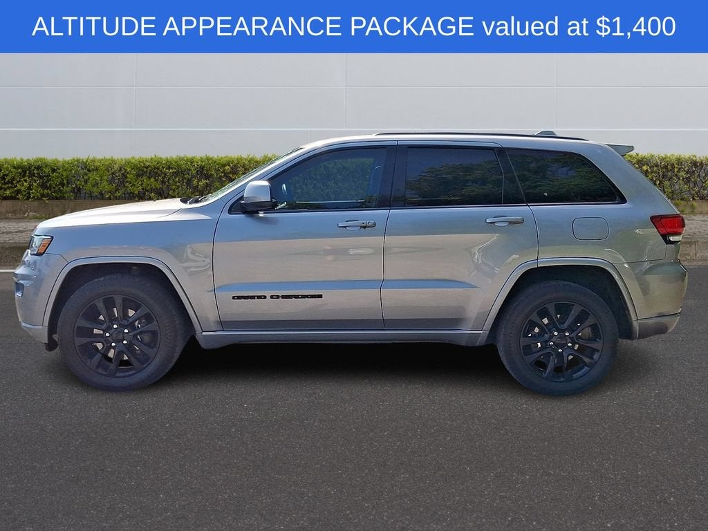 2021 Jeep Grand Cherokee Laredo X 4x4