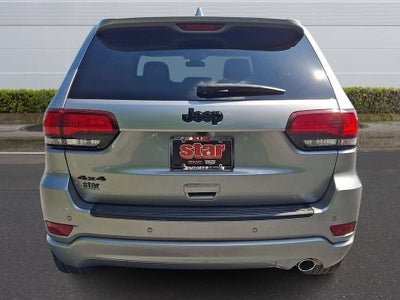 2021 Jeep Grand Cherokee Laredo X 4x4
