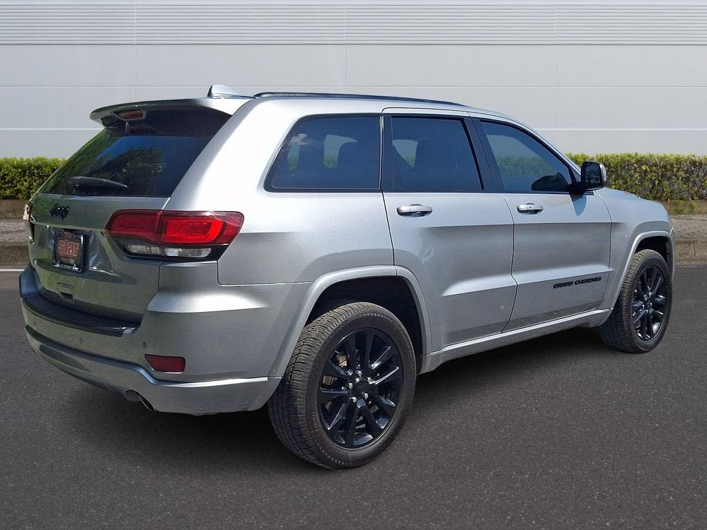 2021 Jeep Grand Cherokee Laredo X 4x4