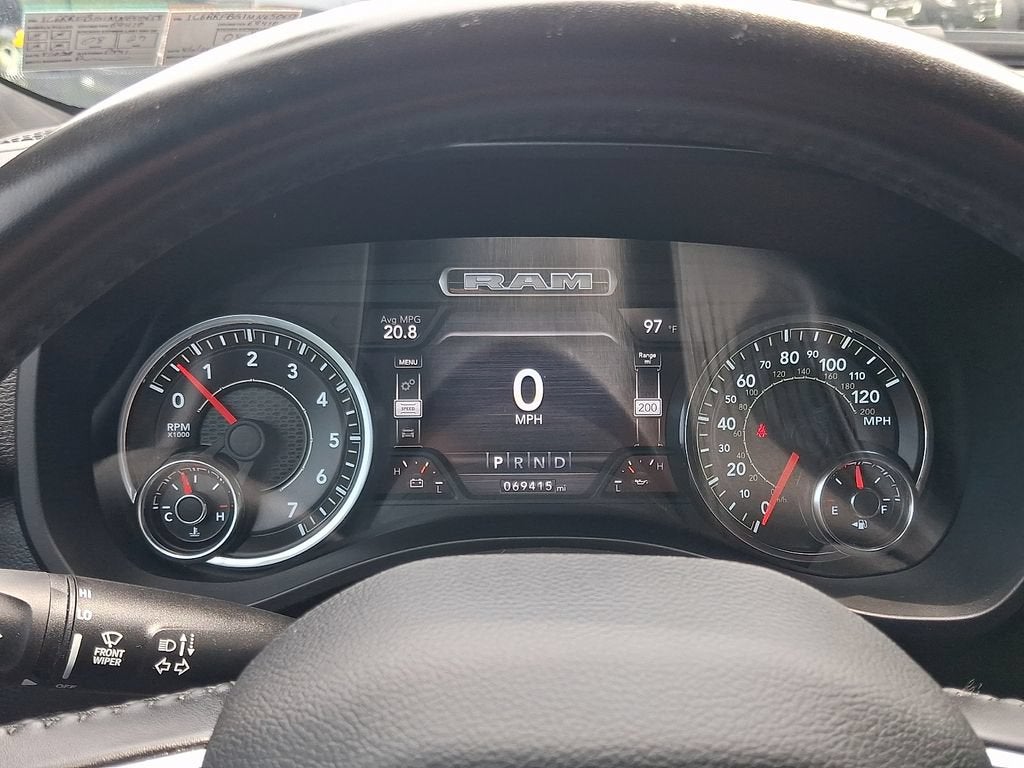 2021 RAM 1500 Big Horn Quad Cab 4x4 6'4" Box