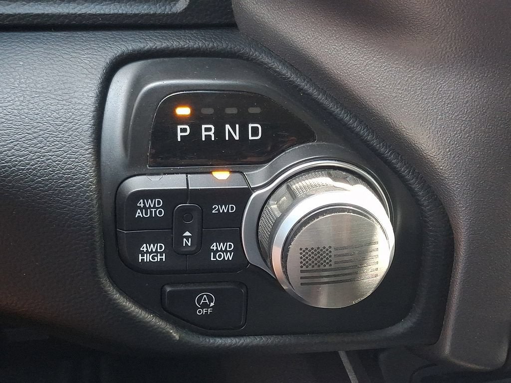 2019 RAM 1500 Big Horn/Lone Star Quad Cab 4x4 6'4" Box