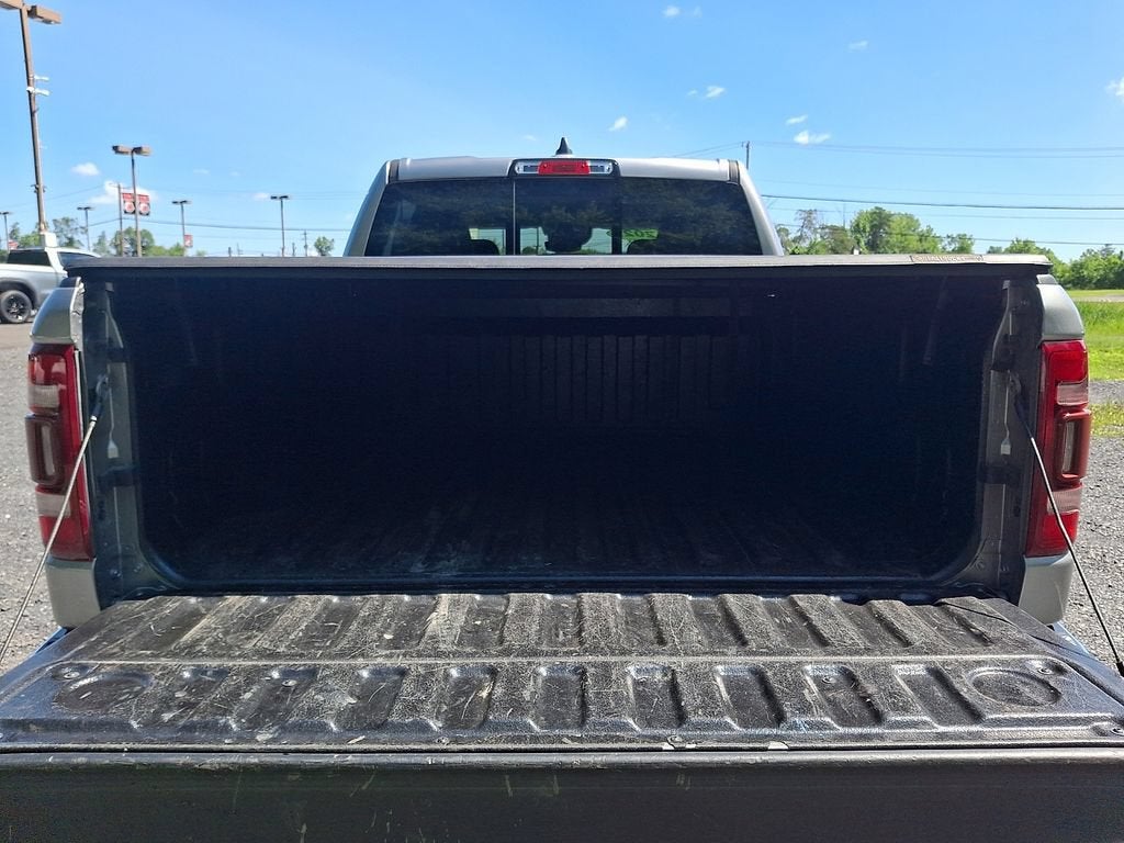 2022 RAM 1500 Laramie Crew Cab 4x4 5'7" Box