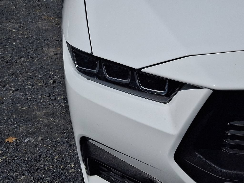 2024 Ford Mustang EcoBoost Fastback