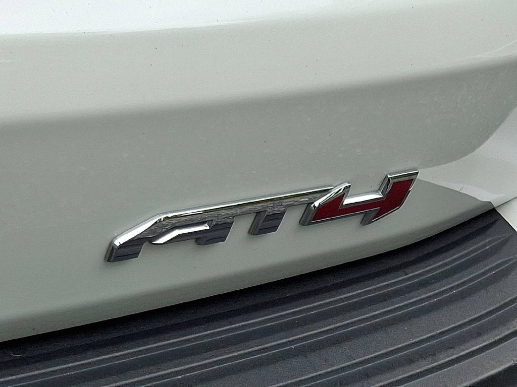 2023 GMC Yukon XL AT4