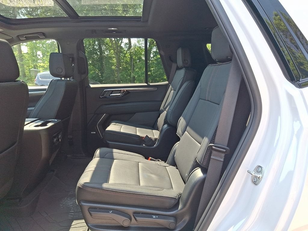 2025 Chevrolet Tahoe RST