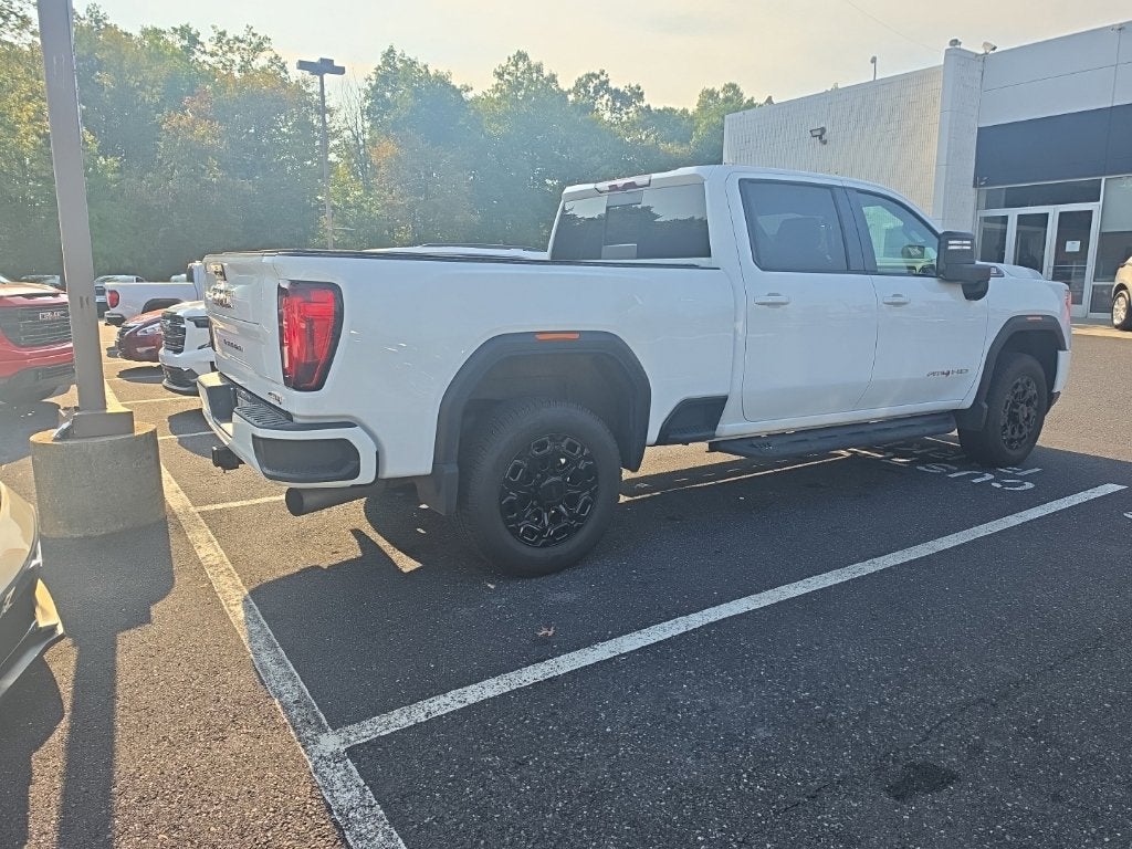 2022 GMC Sierra 2500 HD AT4