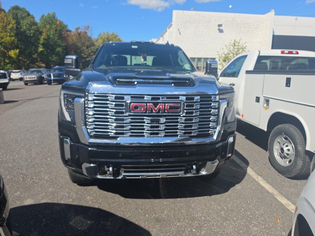 2025 GMC Sierra 3500 HD Denali
