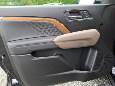 2023 GMC Canyon Denali