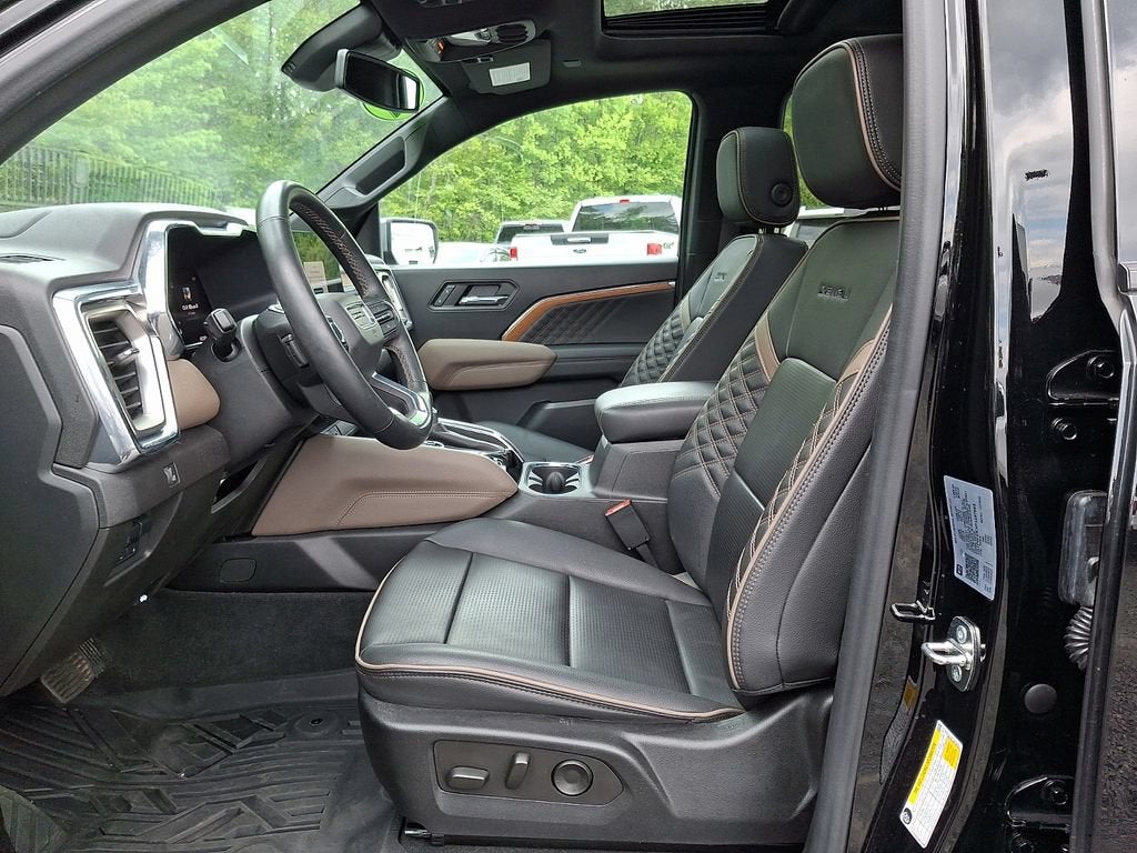 2023 GMC Canyon Denali