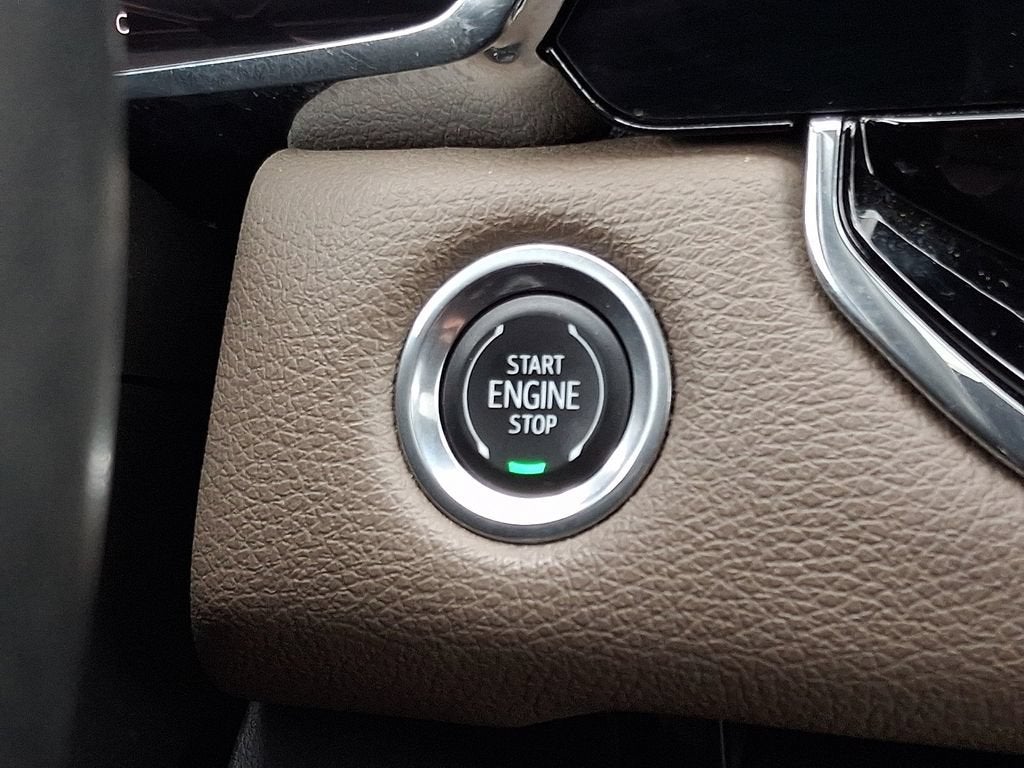 2023 GMC Canyon Denali