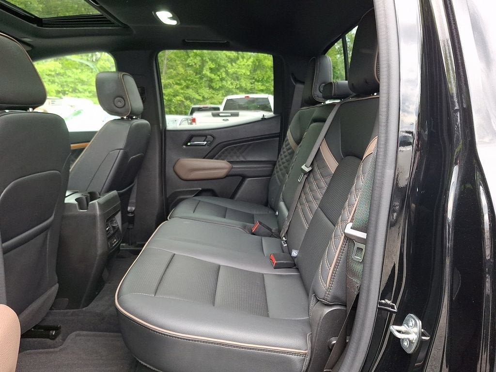 2023 GMC Canyon Denali