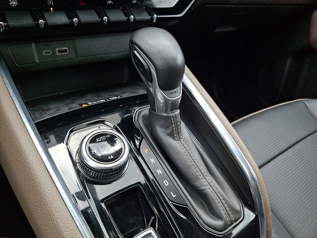 2023 GMC Canyon Denali