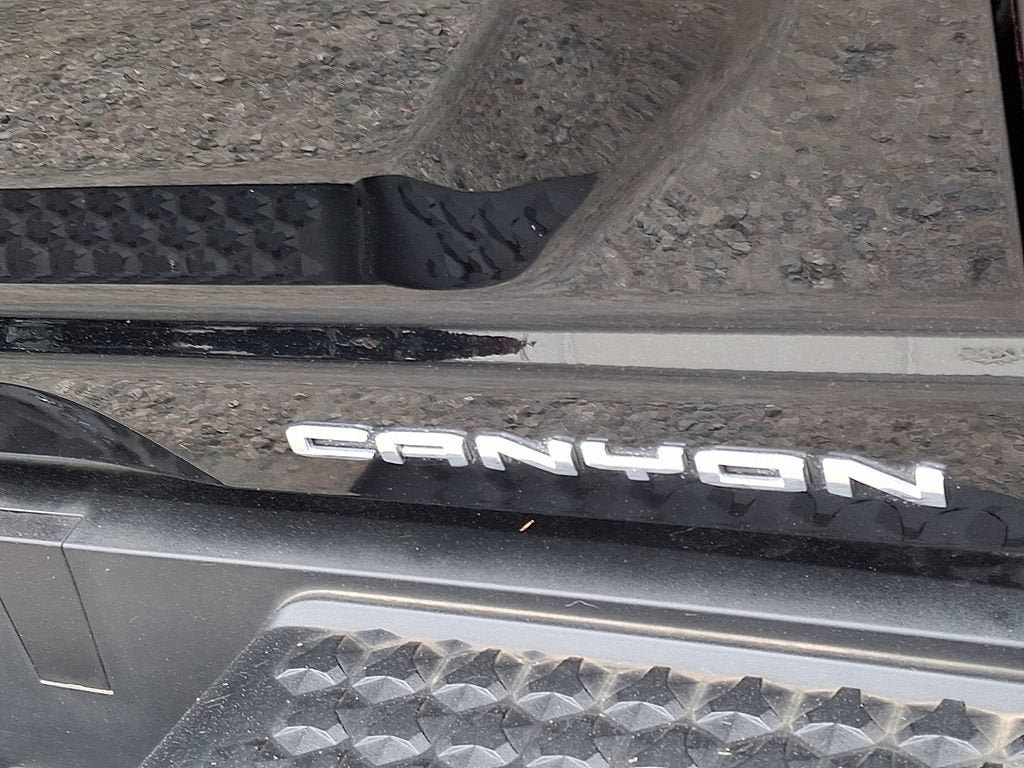 2023 GMC Canyon Denali