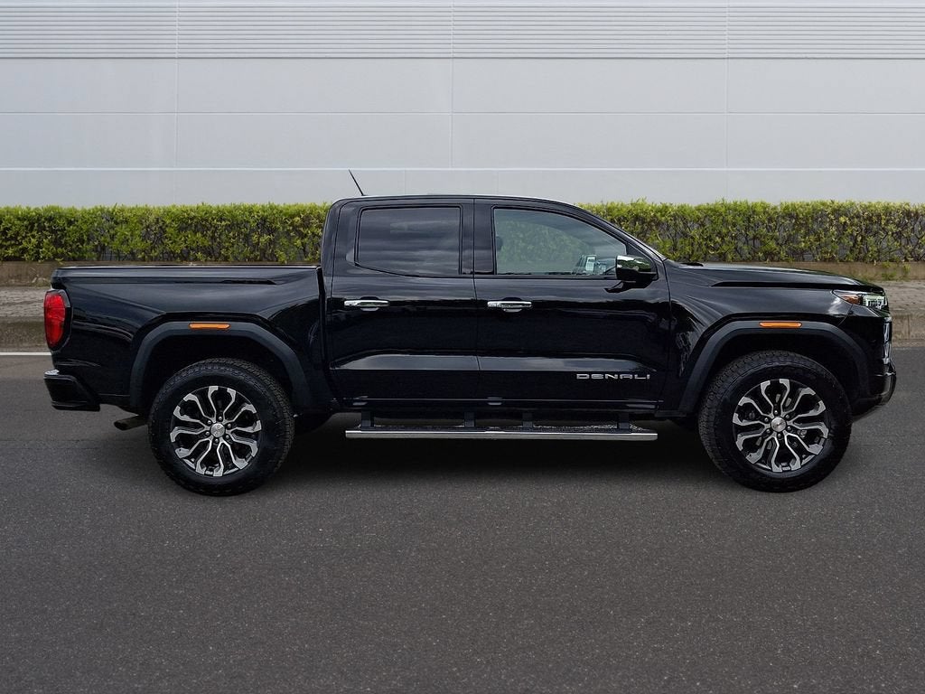 2023 GMC Canyon Denali