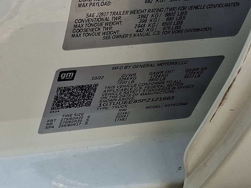 2023 GMC Sierra 1500 AT4