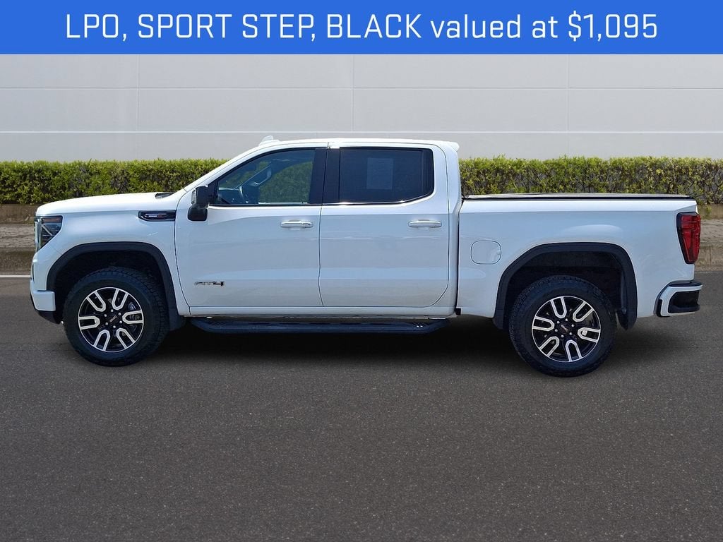 2023 GMC Sierra 1500 AT4