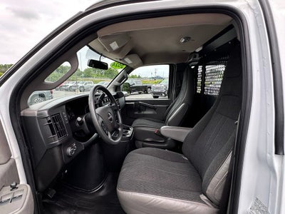 2024 GMC Savana Cargo 2500 Work Van