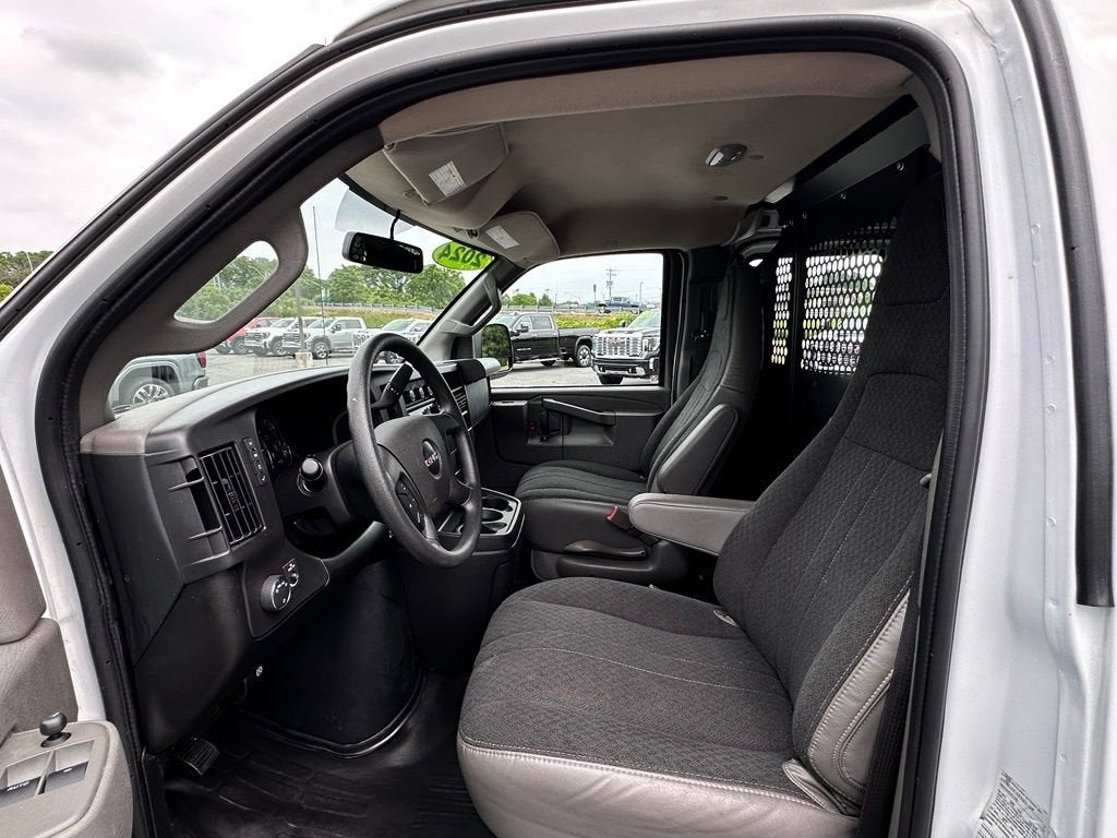 2024 GMC Savana Cargo 2500 Work Van