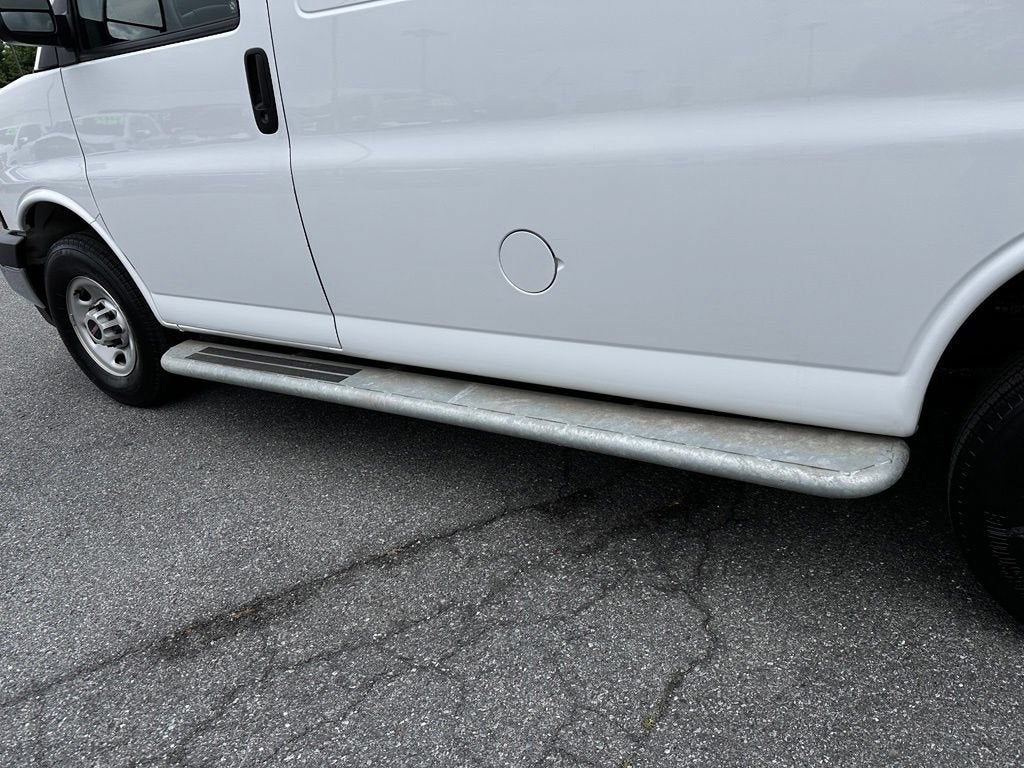 2024 GMC Savana Cargo 2500 Work Van