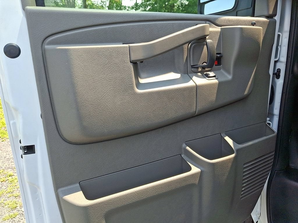 2024 GMC Savana Cargo 2500 Work Van