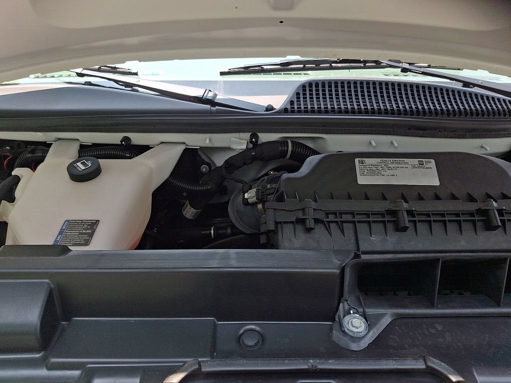 2024 GMC Savana Cargo 2500 Work Van
