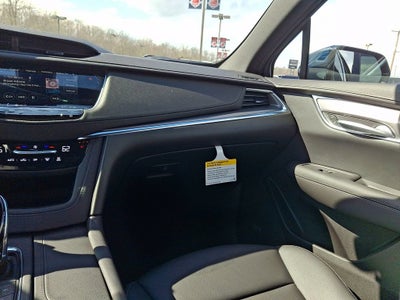2026 Cadillac XT5 Luxury