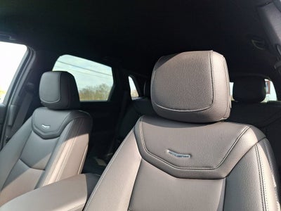 2026 Cadillac XT5 Luxury