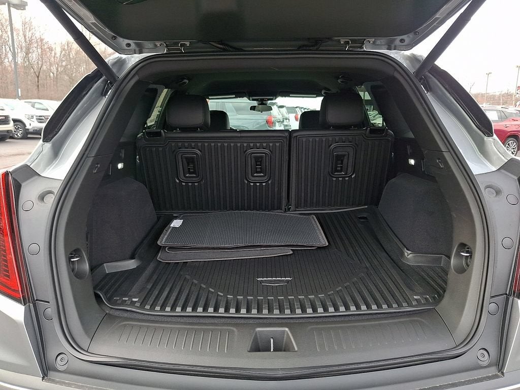 2026 Cadillac XT5 Luxury