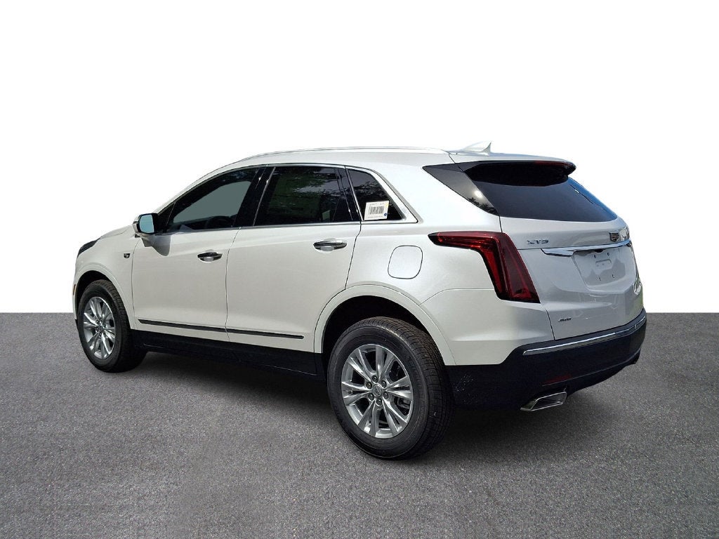 2026 Cadillac XT5 Luxury