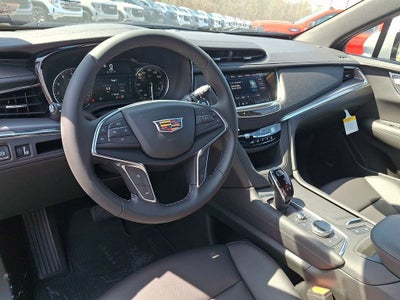 2026 Cadillac XT5 Luxury
