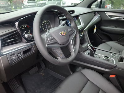 2026 Cadillac XT5 Luxury