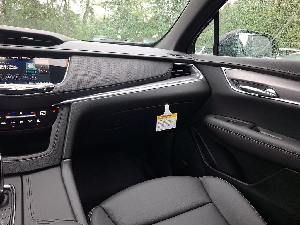 2026 Cadillac XT5 Luxury