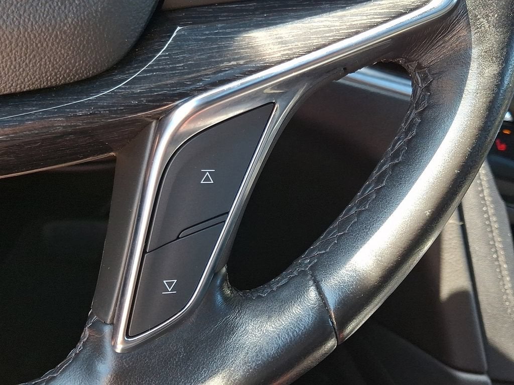 2021 Cadillac XT5 AWD Premium Luxury