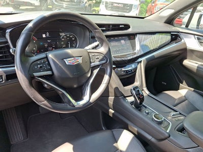 2023 Cadillac XT6 Premium Luxury