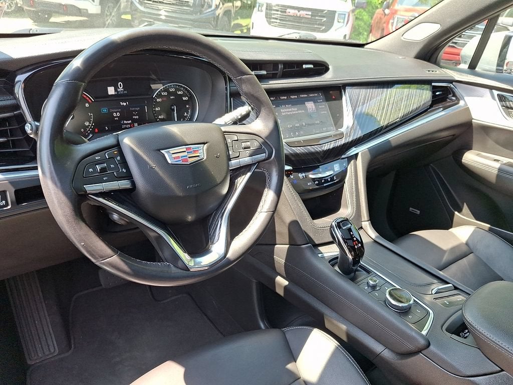 2023 Cadillac XT6 Premium Luxury