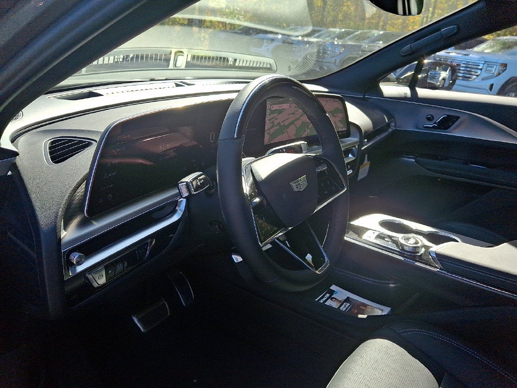 2027 Cadillac LYRIQ Luxury