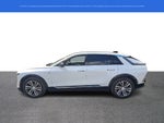 2024 Cadillac LYRIQ Luxury 3