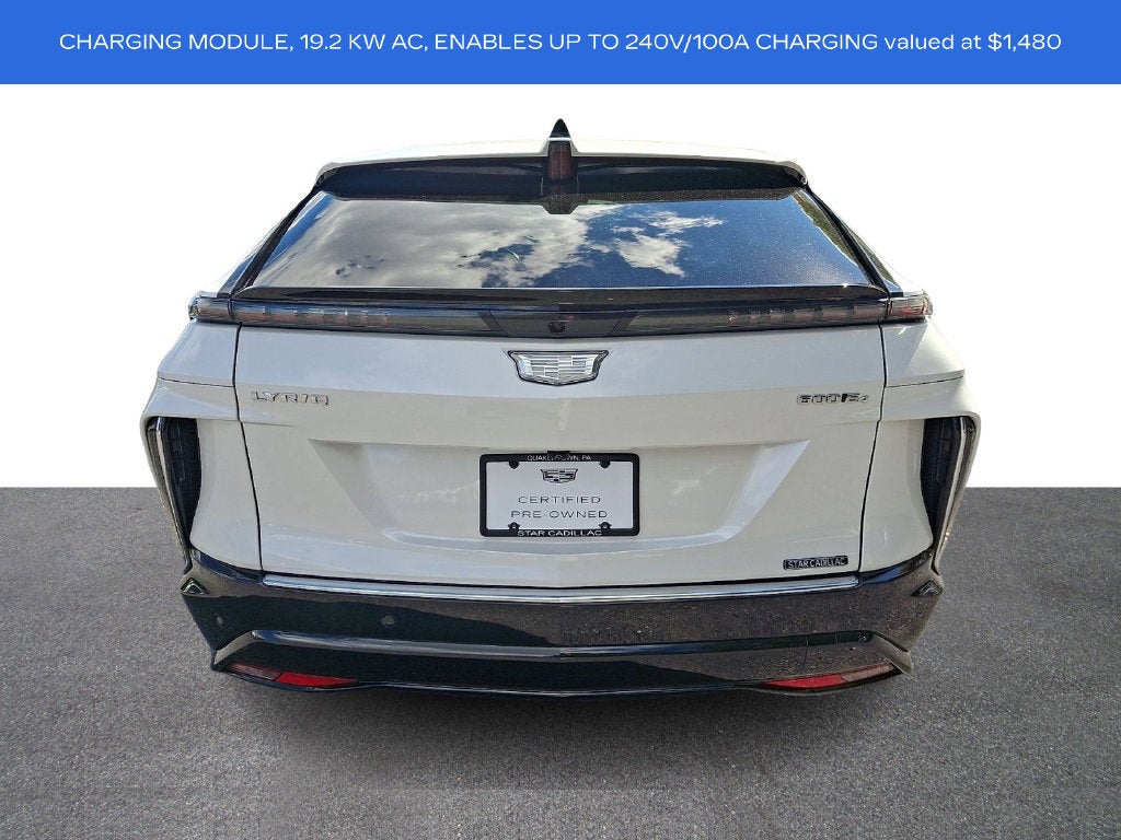 2024 Cadillac LYRIQ Luxury 3