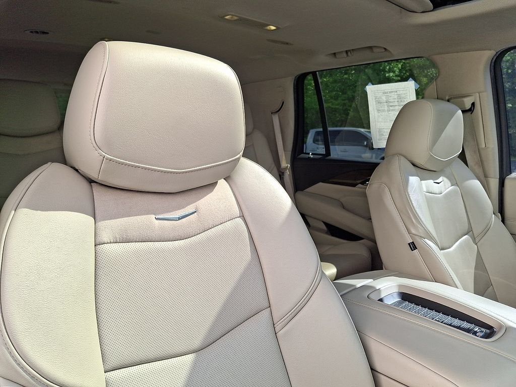 2020 Cadillac Escalade Luxury