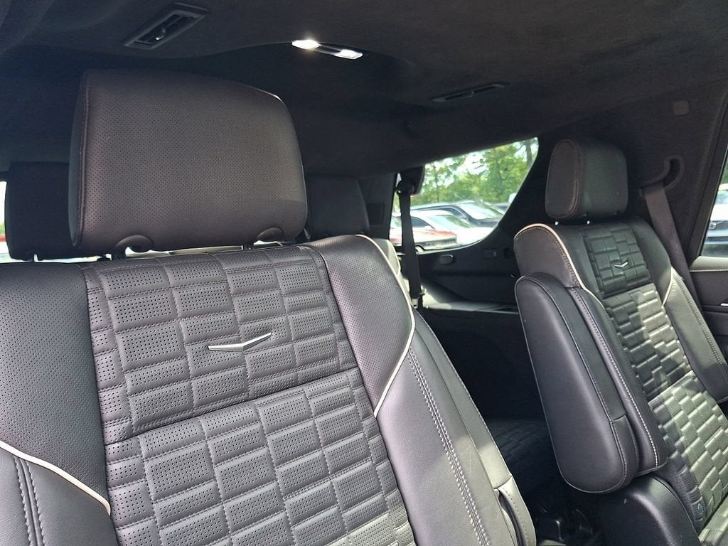 2023 Cadillac Escalade 4WD Sport Platinum