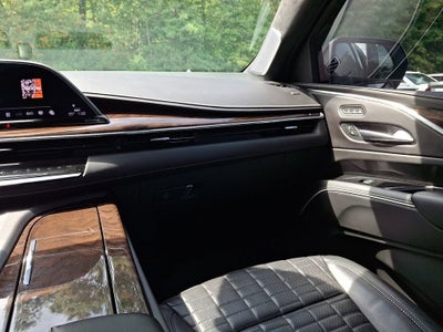 2023 Cadillac Escalade 4WD Sport Platinum